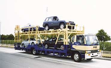 構内新車運搬専用積載車